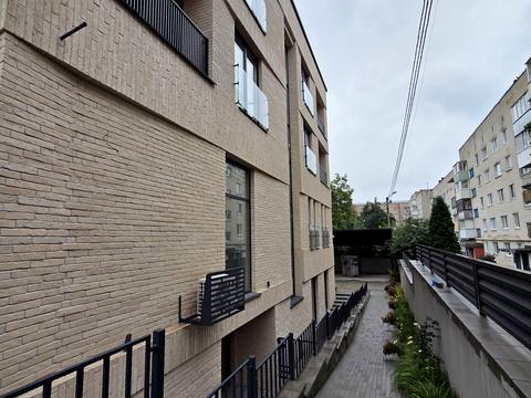 коммерческая по адресу Степана Васильченко ул., 16
