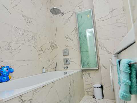 квартира за адресою Ромашкова вул., 10