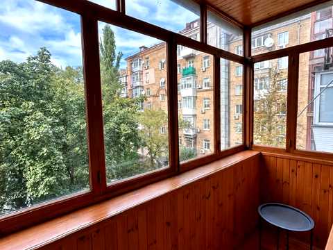 квартира за адресою Велика Васильківська вул. (Червоноармійська), 122