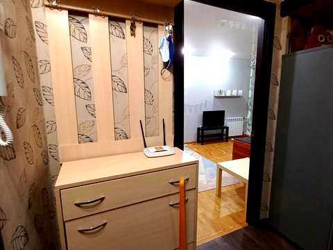 квартира за адресою Богатирська вул., 8