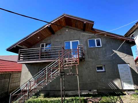 комерційна за адресою с. Дзвиняч, Степаняка вул., 4