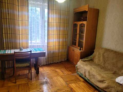 квартира за адресою Прирічна вул., 37