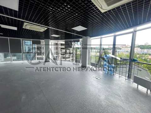 коммерческая по адресу Фізкультури ул., 28
