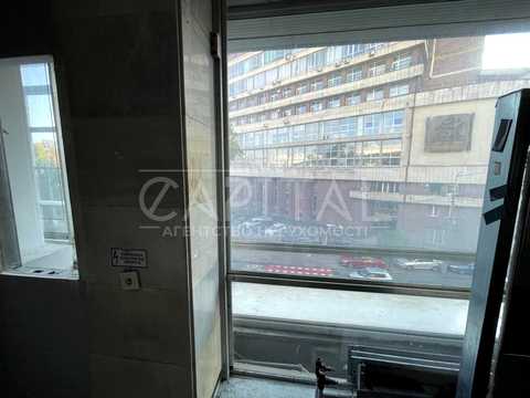 коммерческая по адресу Львовская пл., 8А