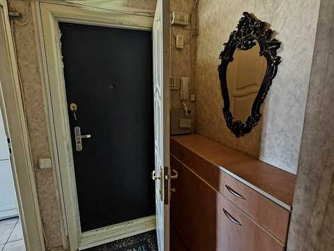 квартира за адресою Сержа Лифаря вул. (Олександра Сабурова), 18