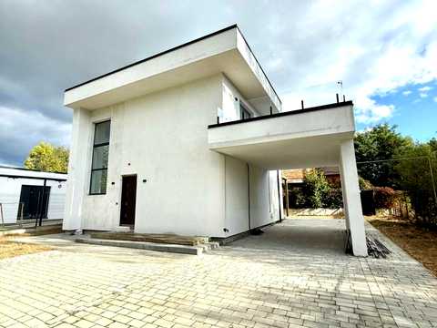 будинок за адресою с. Басівка, зелена