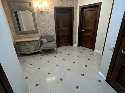 квартира за адресою Лабораторна вул., 8