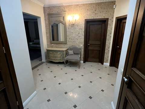 квартира за адресою Лабораторна вул., 8