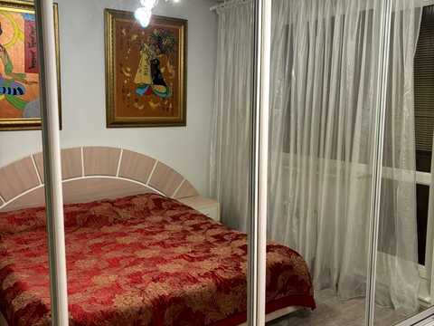 квартира за адресою Перемоги просп., 72а