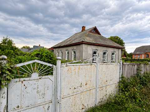 будинок за адресою Ромни, вул. Озерна, 32