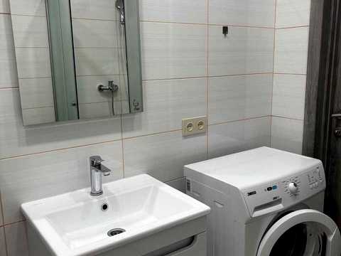 квартира за адресою Новомостицька вул., 15