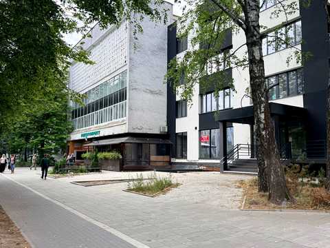 коммерческая по адресу Ровно, Кавказская ул., 9