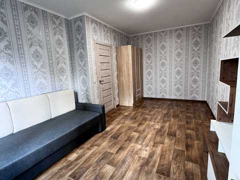 квартира за адресою Бориса Гмирі вул., 22-Б