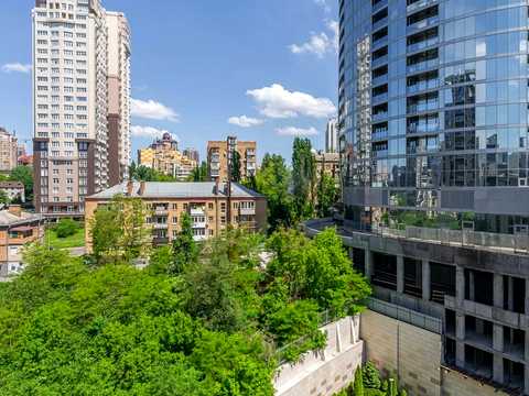 квартира за адресою Саперне Поле вул., 5-А
