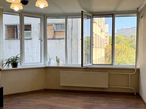 квартира по адресу Маловского ул., 4