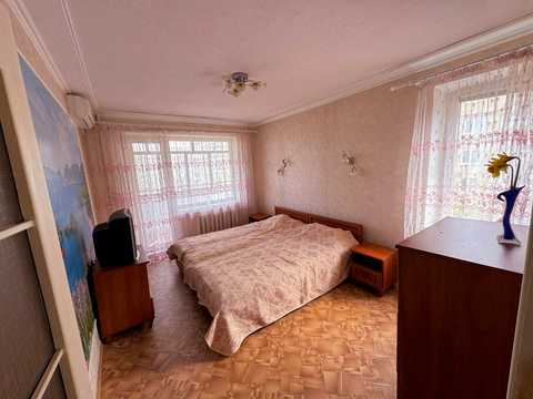 квартира по адресу Янтарная ул., 81