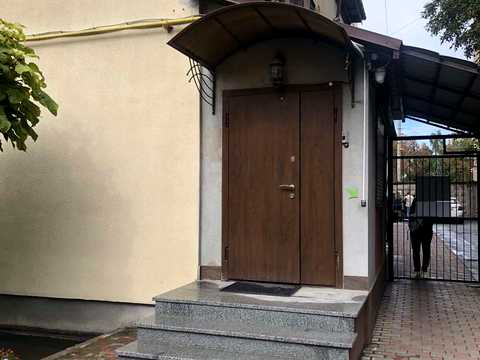 комерційна за адресою Дмитра Майбороди вул. (Збишка), 2а