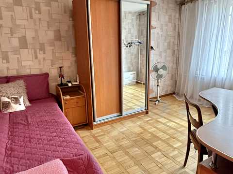 квартира за адресою Василя Тютюнника вул. (Анрі Барбюса), 56/2