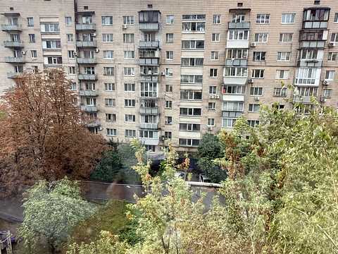 квартира за адресою Василя Тютюнника вул. (Анрі Барбюса), 56/2