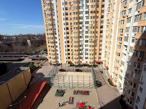 квартира за адресою Добровольців вул. (Маршала Говорова), 10б