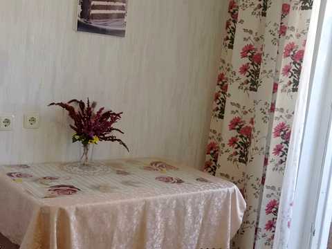 квартира за адресою Романа Шухевича вул. (Курчатова), 4