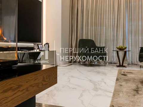 дом по адресу Куприна ул., 1/10