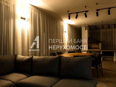 дом по адресу Куприна ул., 1/10