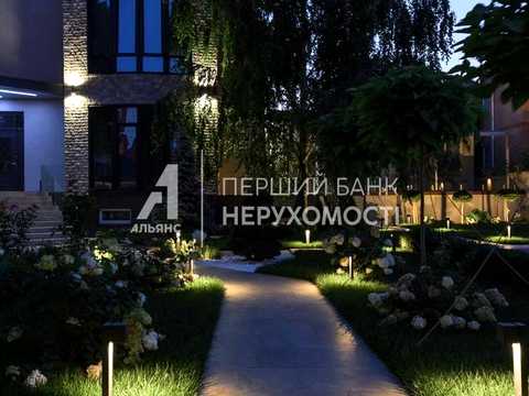 дом по адресу Куприна ул., 1/10