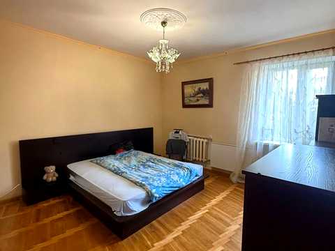 дом по адресу Генерала Кравченко ул. (Генерала Кравченко), 30