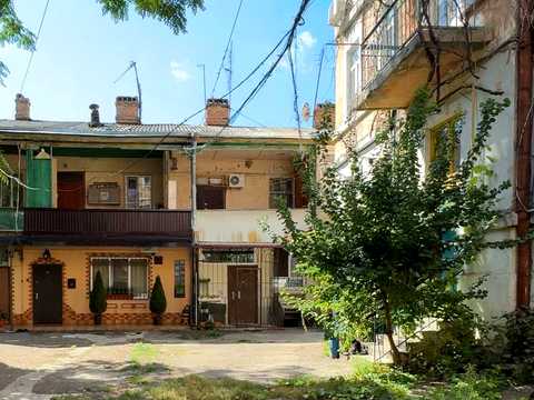 квартира по адресу 10-го Апреля ул., 6