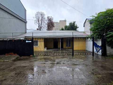 комерційна за адресою Володимира Антоновича вул. (Свердлова), 62