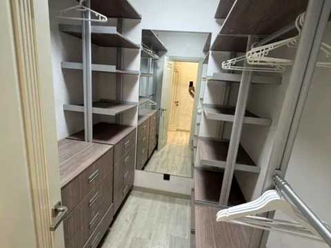 квартира за адресою Авіаконструктора Ігоря Сікорського вул. (Танкова), 1