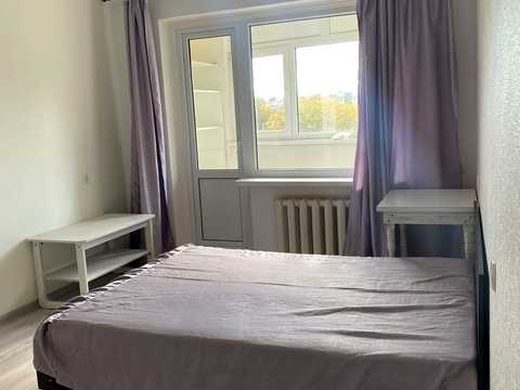 квартира за адресою Євгена Чикаленка вул., 83