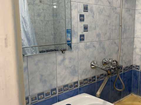 квартира за адресою Євгена Чикаленка вул., 83