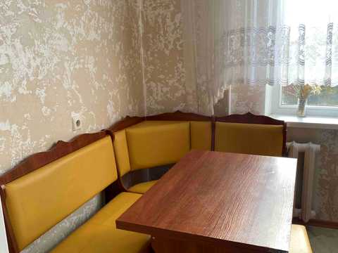квартира за адресою Євгена Чикаленка вул., 83