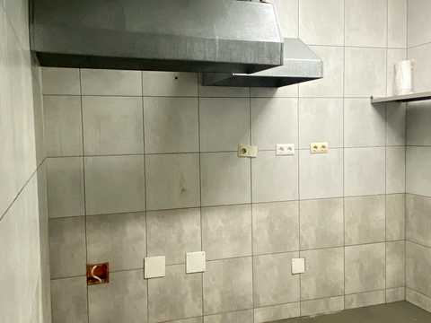 комерційна за адресою Одеса, Торгова вул., 44