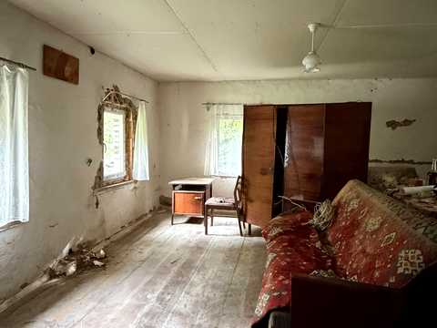 дом по адресу с. Морозовка, Будівельників