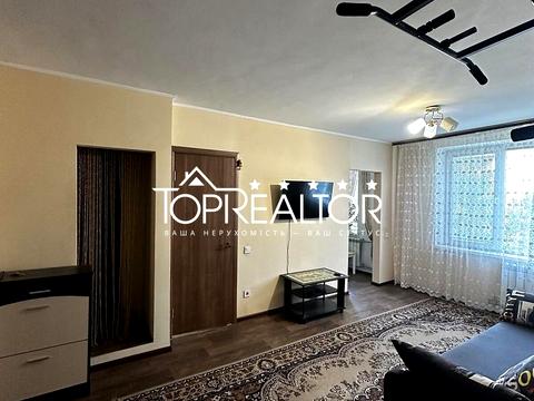 квартира за адресою Перемоги просп., 56