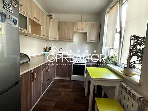 квартира за адресою Перемоги просп., 56