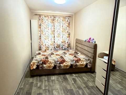 квартира за адресою Героїв просп., 11