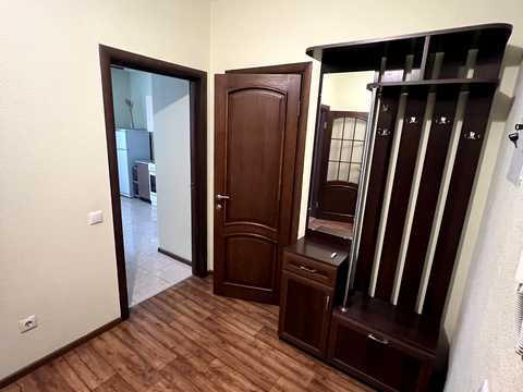 квартира по адресу Сім'ї Кульженків ул. (Петра Дегтяренка), 33