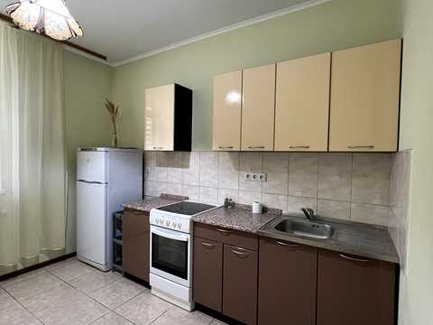 квартира по адресу Сім'ї Кульженків ул. (Петра Дегтяренка), 33