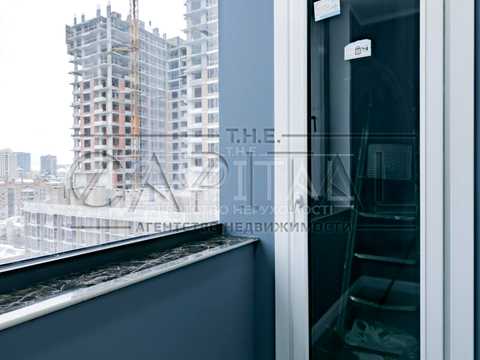 квартира за адресою Антоновича вул. (Горького), 44