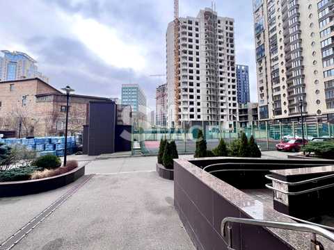 коммерческая по адресу Василия Тютюнника ул. (Анрі Барбюса), 37/1