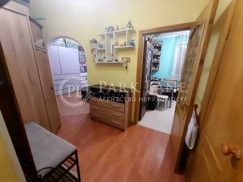 квартира за адресою Київ, Анни Ахматової вул., 35