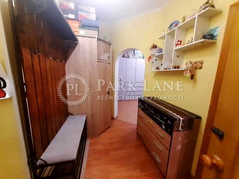 квартира за адресою Київ, Анни Ахматової вул., 35