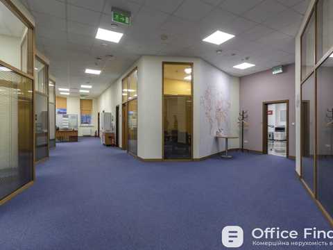 комерційна за адресою Рильський пров., 6