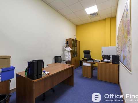 комерційна за адресою Рильський пров., 6
