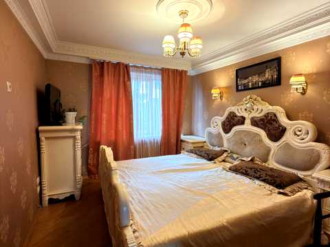 квартира по адресу Леси Украинки бульв., 5