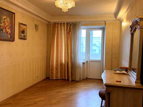 квартира по адресу Леси Украинки бульв., 5